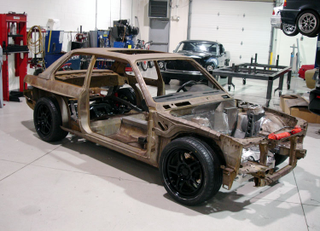 Illustration for article titled Piper Motorsport V10 E30 M3
